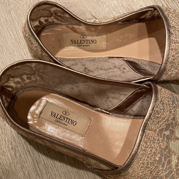 Valentino Garavani Gold Metallic Lace Espadrilles Vintage - Picture 2 of 7